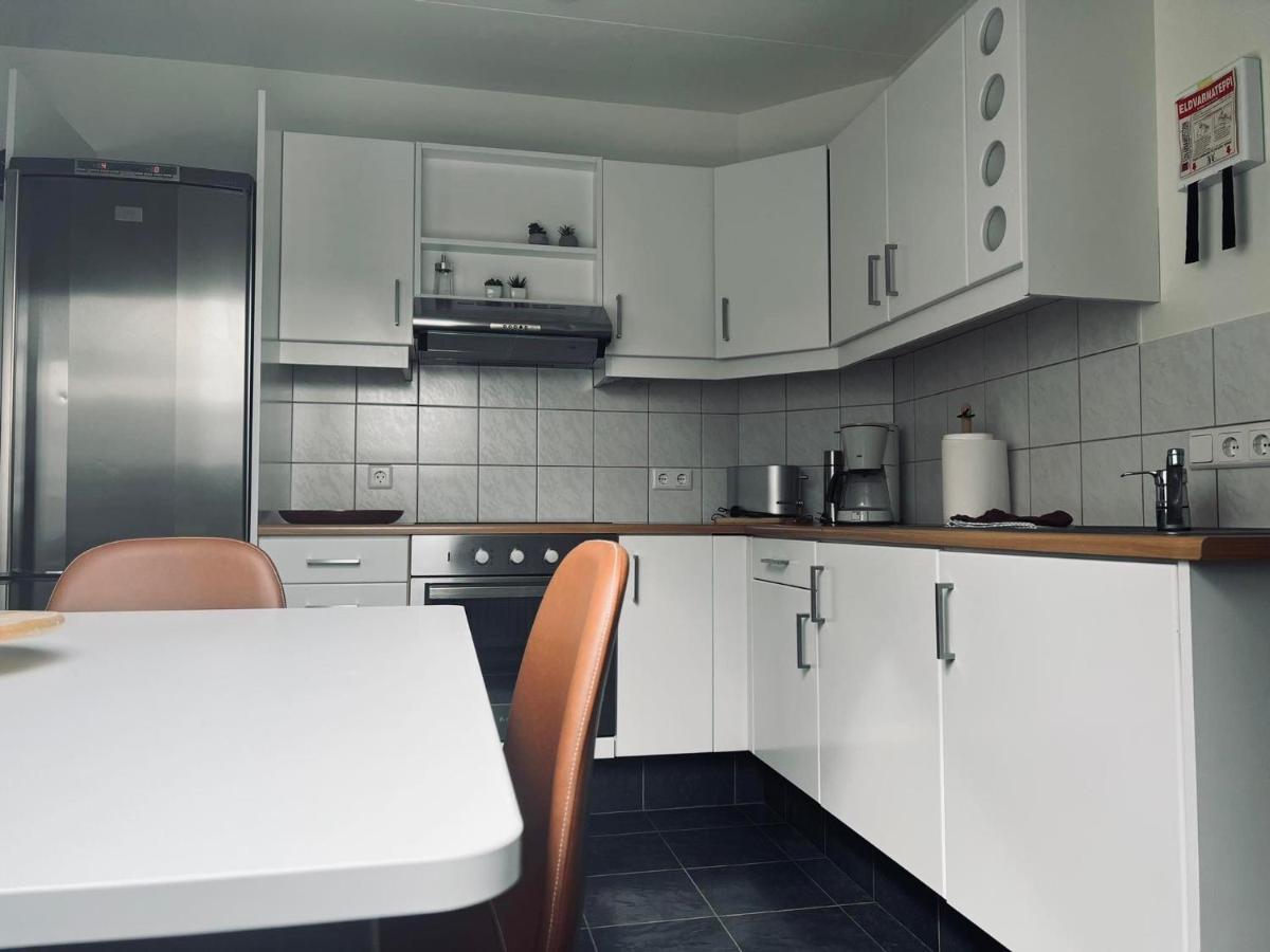 G10 Apartments Akureyri Ngoại thất bức ảnh