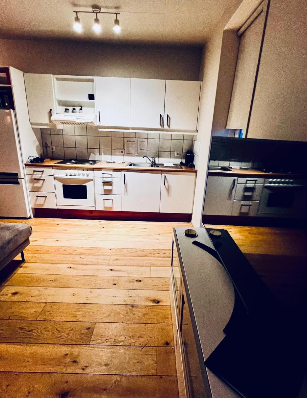 G10 Apartments Akureyri Ngoại thất bức ảnh